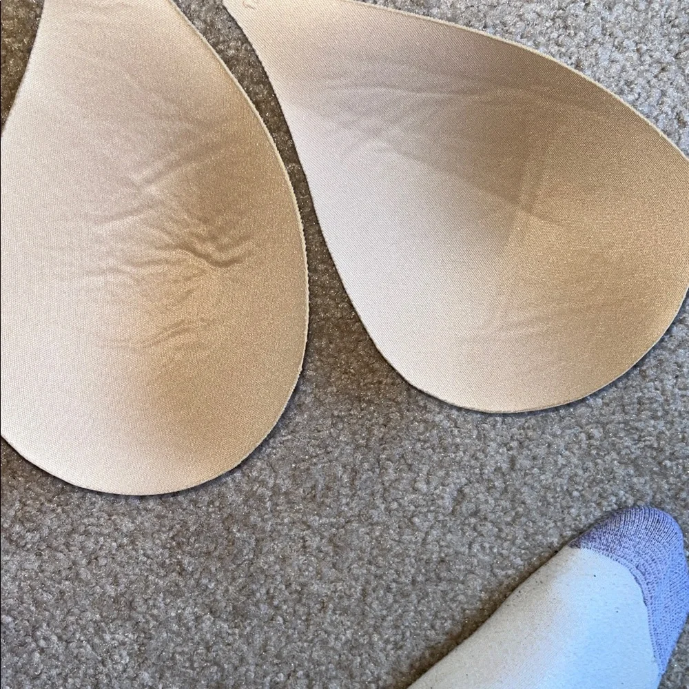 Bra accessories for larger sizes